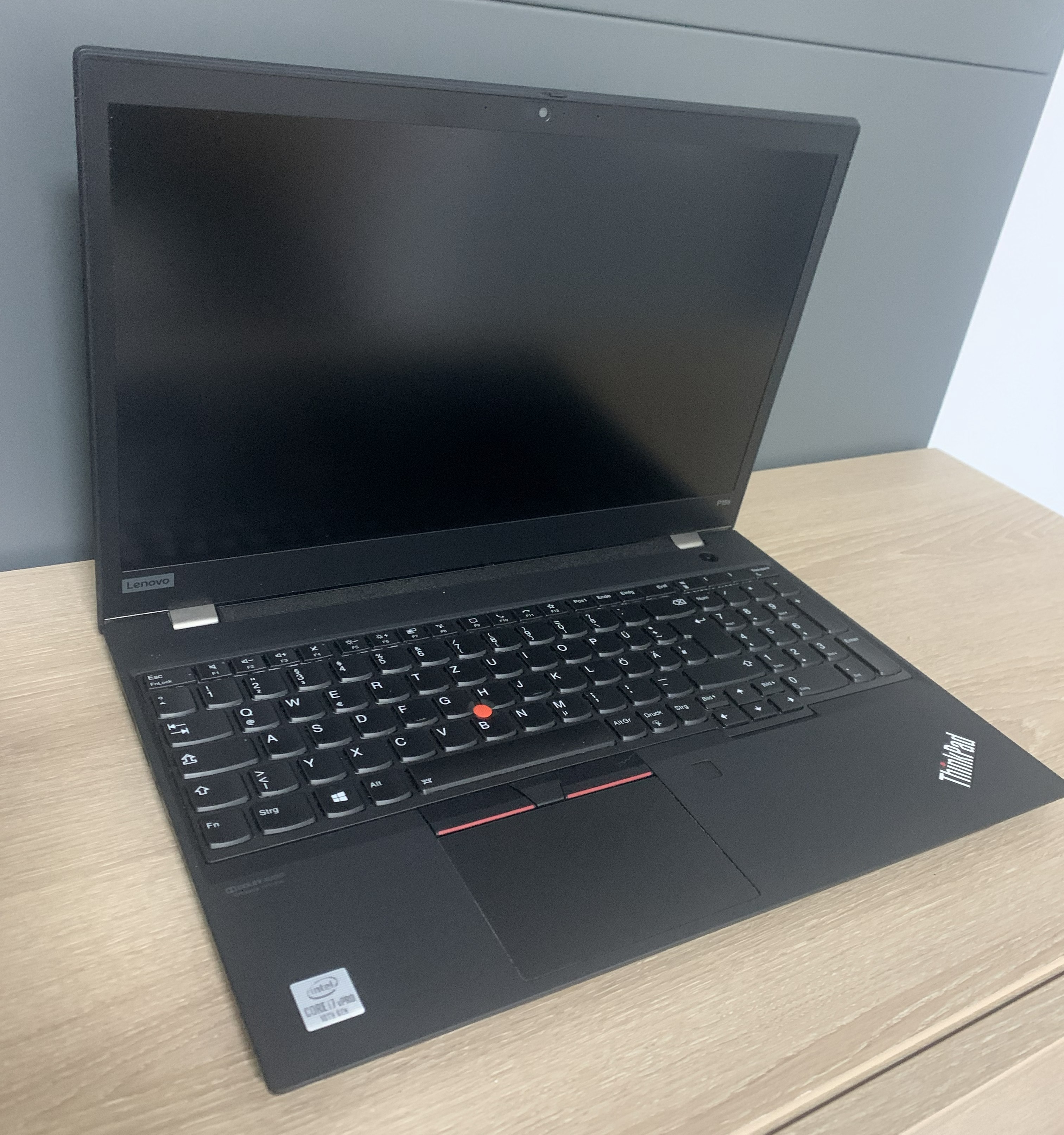 Lenovo Thinkpad P15s G1  i7-10610U 32GB DDR 512GB M.2 SSD P520 CAM W11 A-Ware