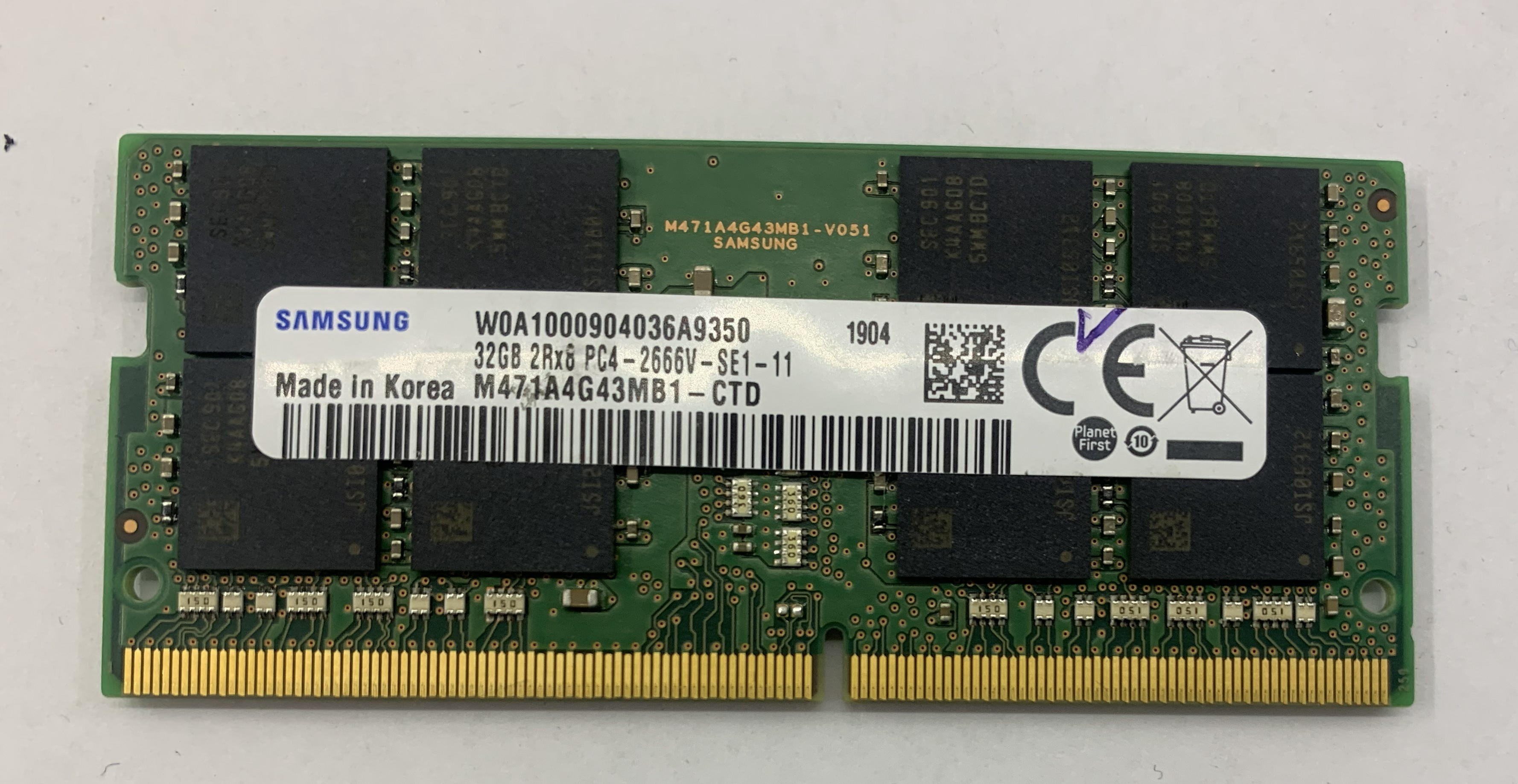 Samsung  32GB DDR4 SDRAM SO-DIMM 2Rx8 PC4-2666V M471A4G43MB1-CTD Nr.47