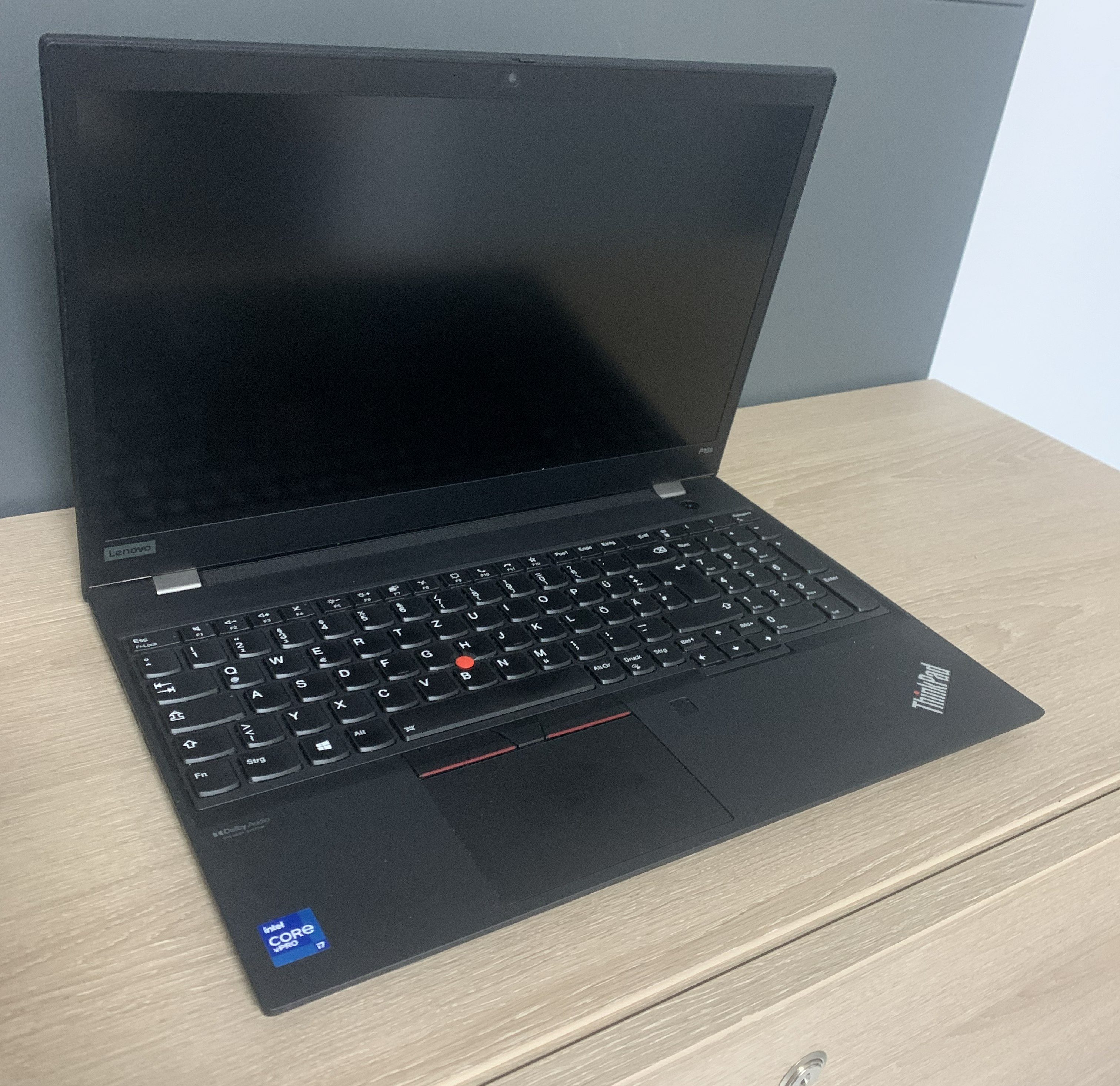 Thinkpad P15s G2 i7-1185G7 32GB DDR 512GB M.2 SSD T500 4GB CAM W11 A-Ware2