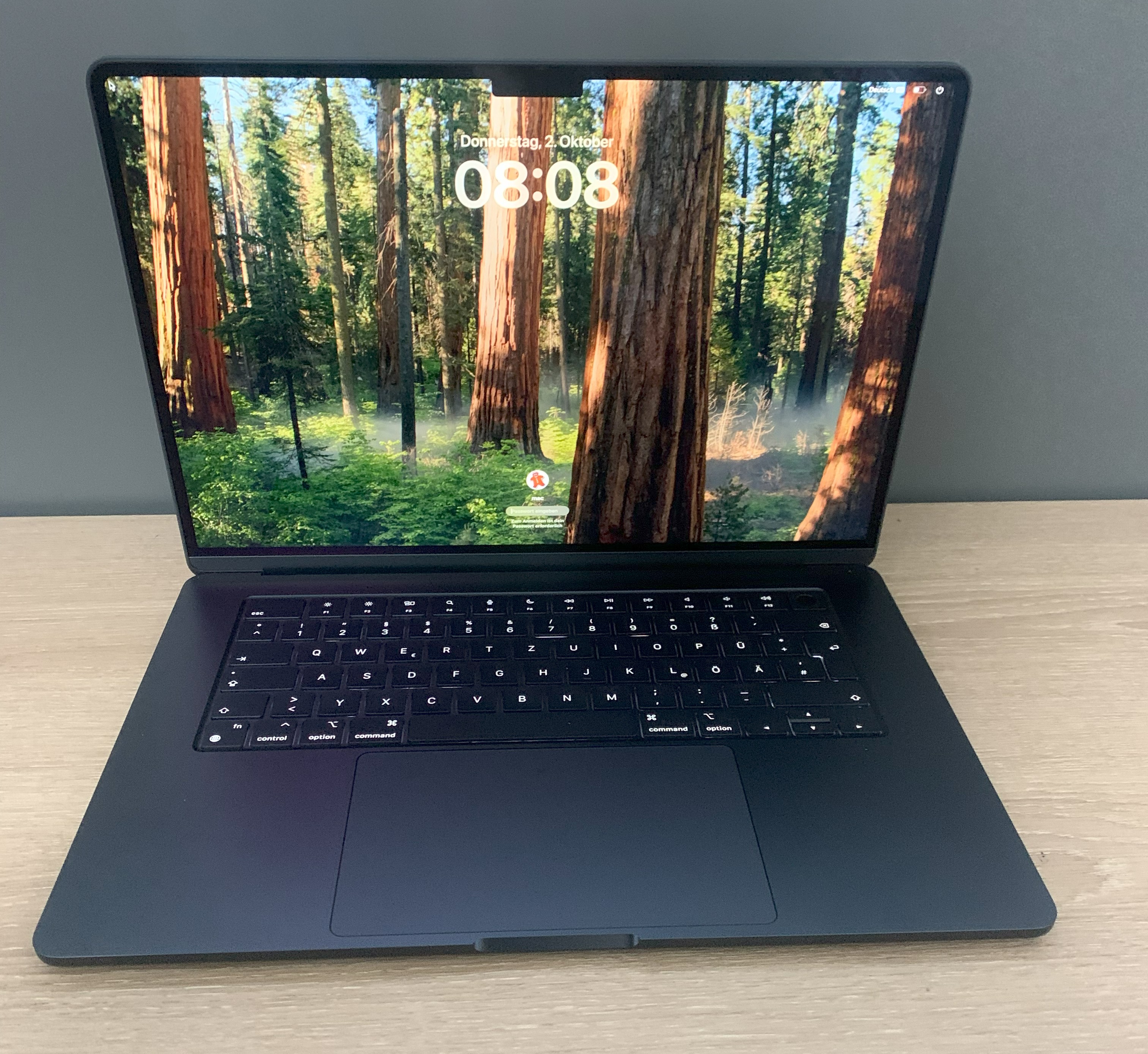 MacBook Air 15" A3114 2024 M3 8 CPU/10 GPU 16GB 256GB NVMe CAM macOS A-Ware2