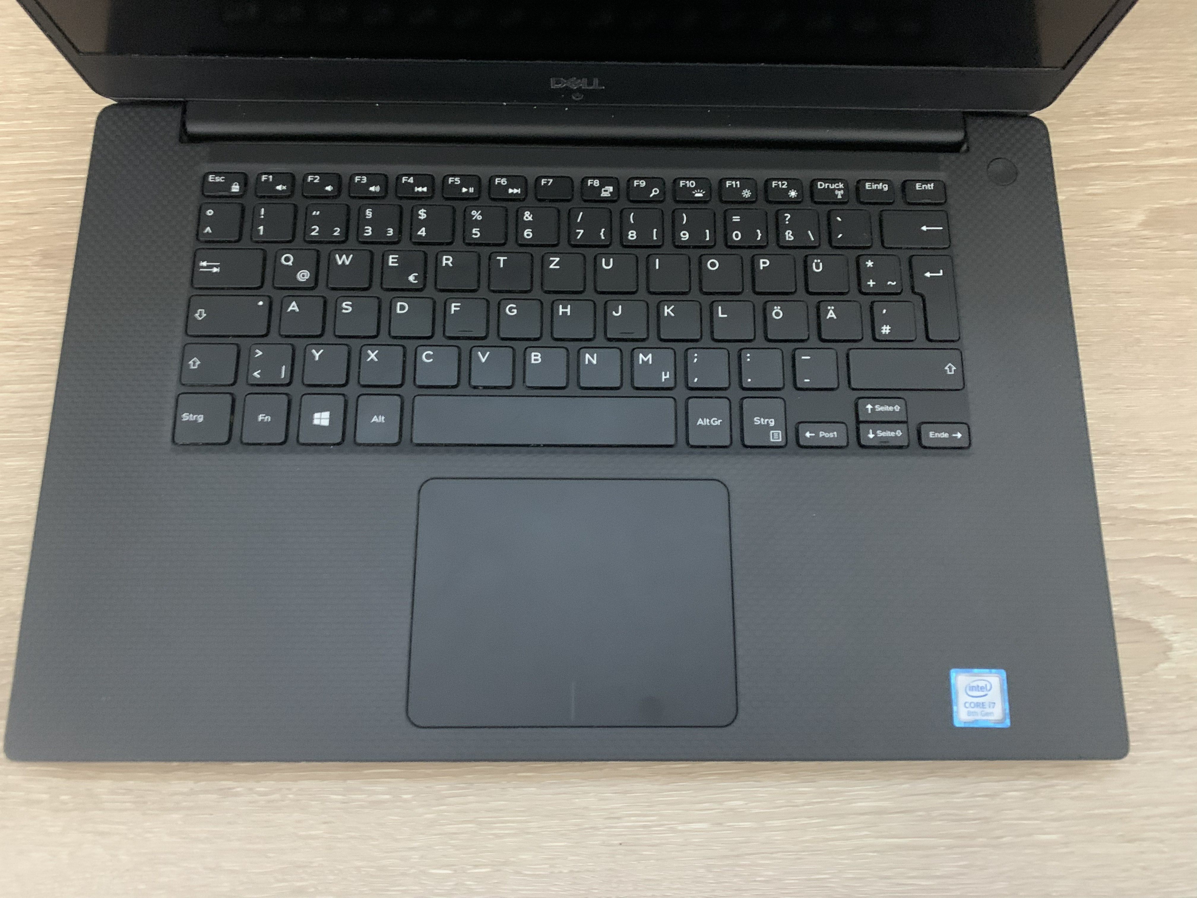 Dell Precision 5530 i7-8850H 2,60GHz 32GB DDR 512 NVMe P1000 4GB CAM W11 B-Ware