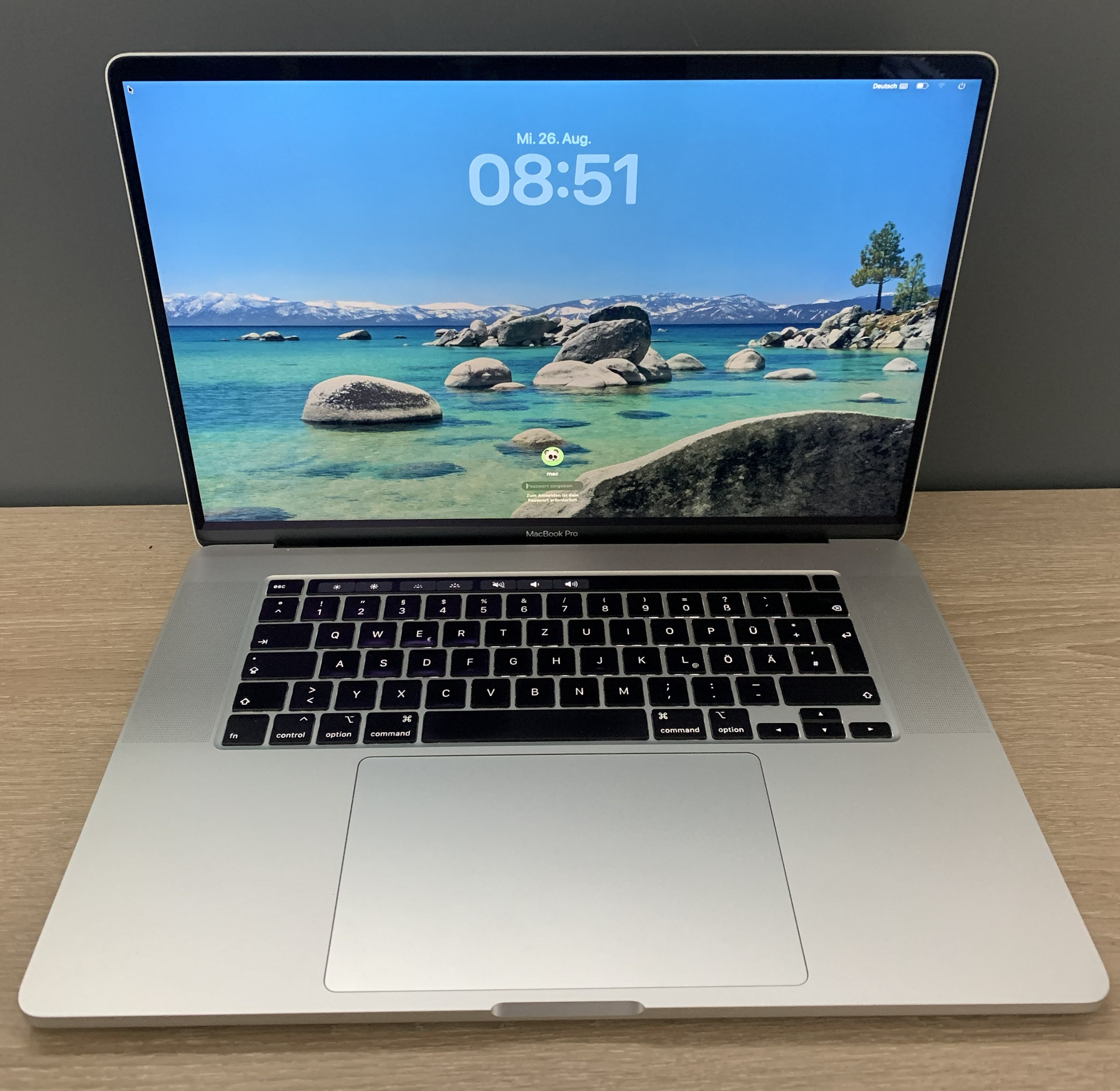 MacBook Pro 16" A2141 i9-9980HK 32GB 512GB NVMe Radeon 5300M macOS B-Ware4