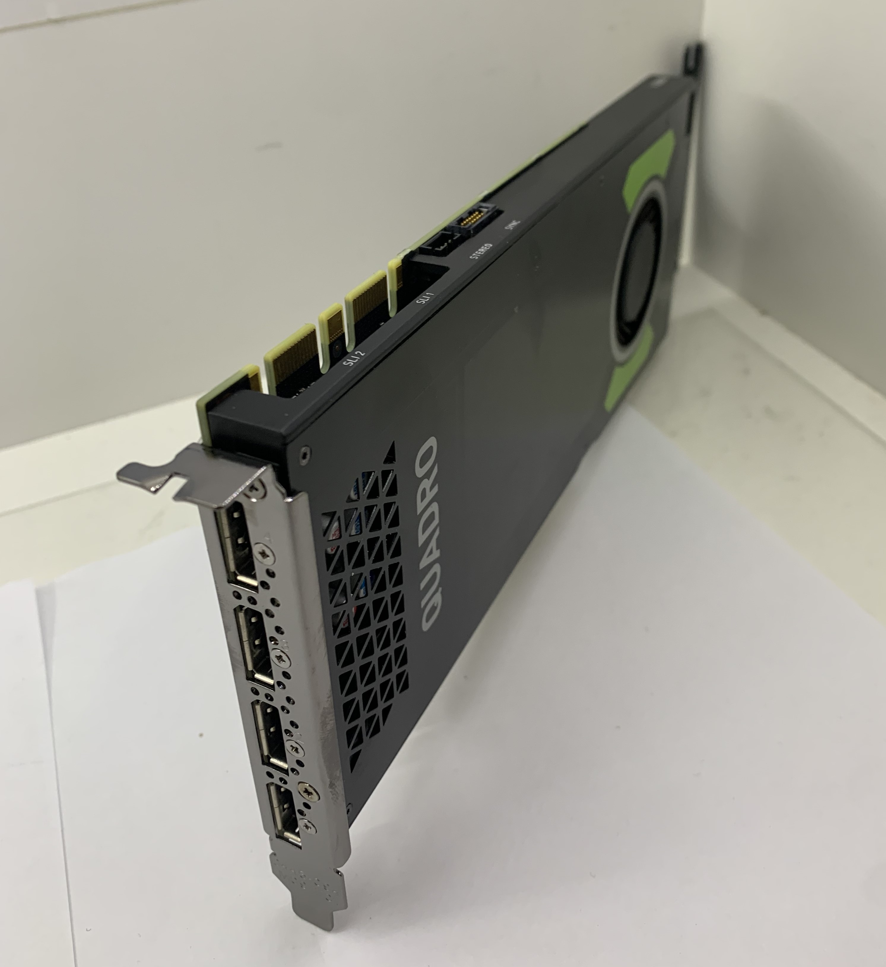 Nvidia QUADRO P4000 Grafikkarte 8GB GDDR5  4x Displayport PCI Express 3.0 x16 