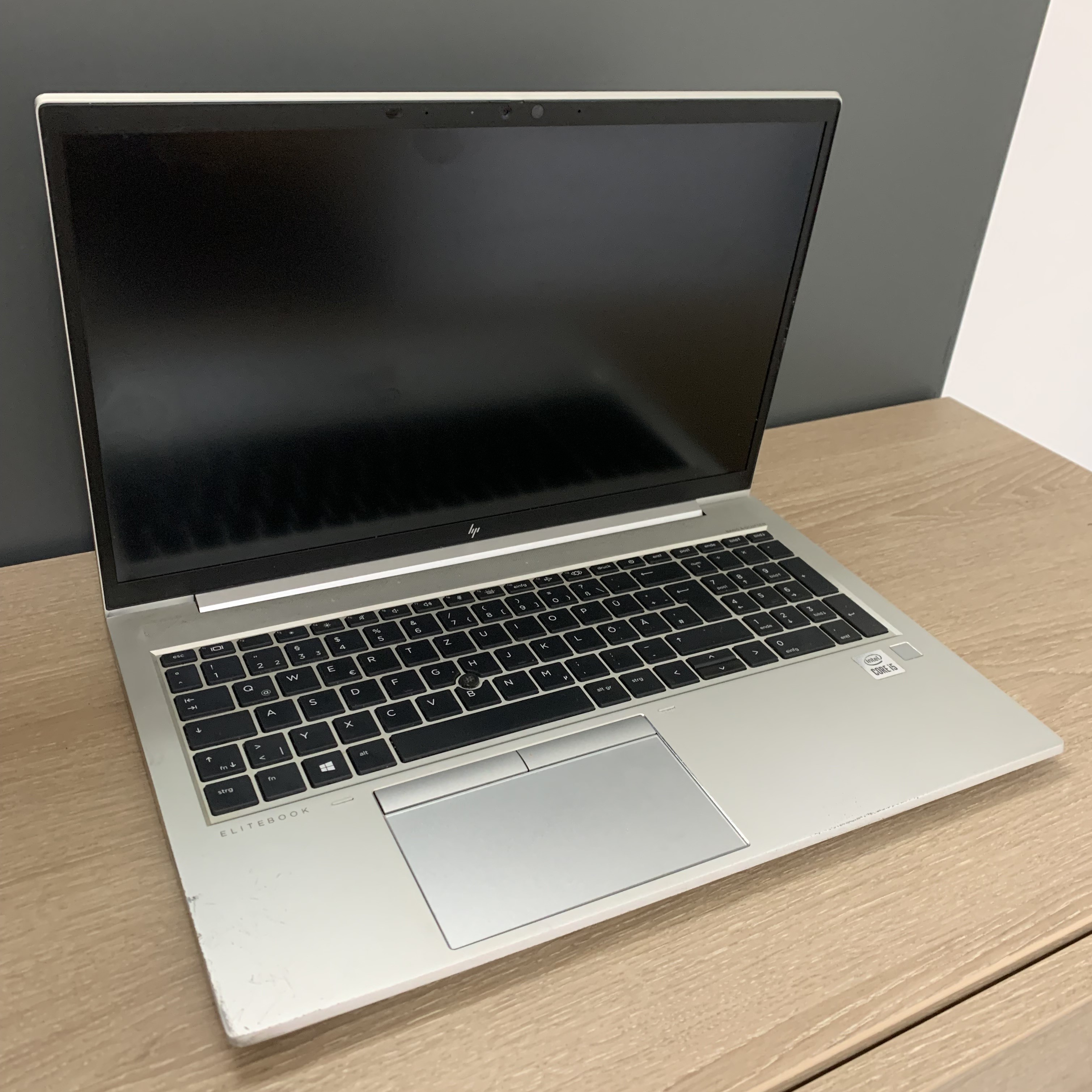HP Elitebook 850 G7 i5-10310U 1,70GHz 16GB DDR 256GB M.2 SSD FullHD W11 B2