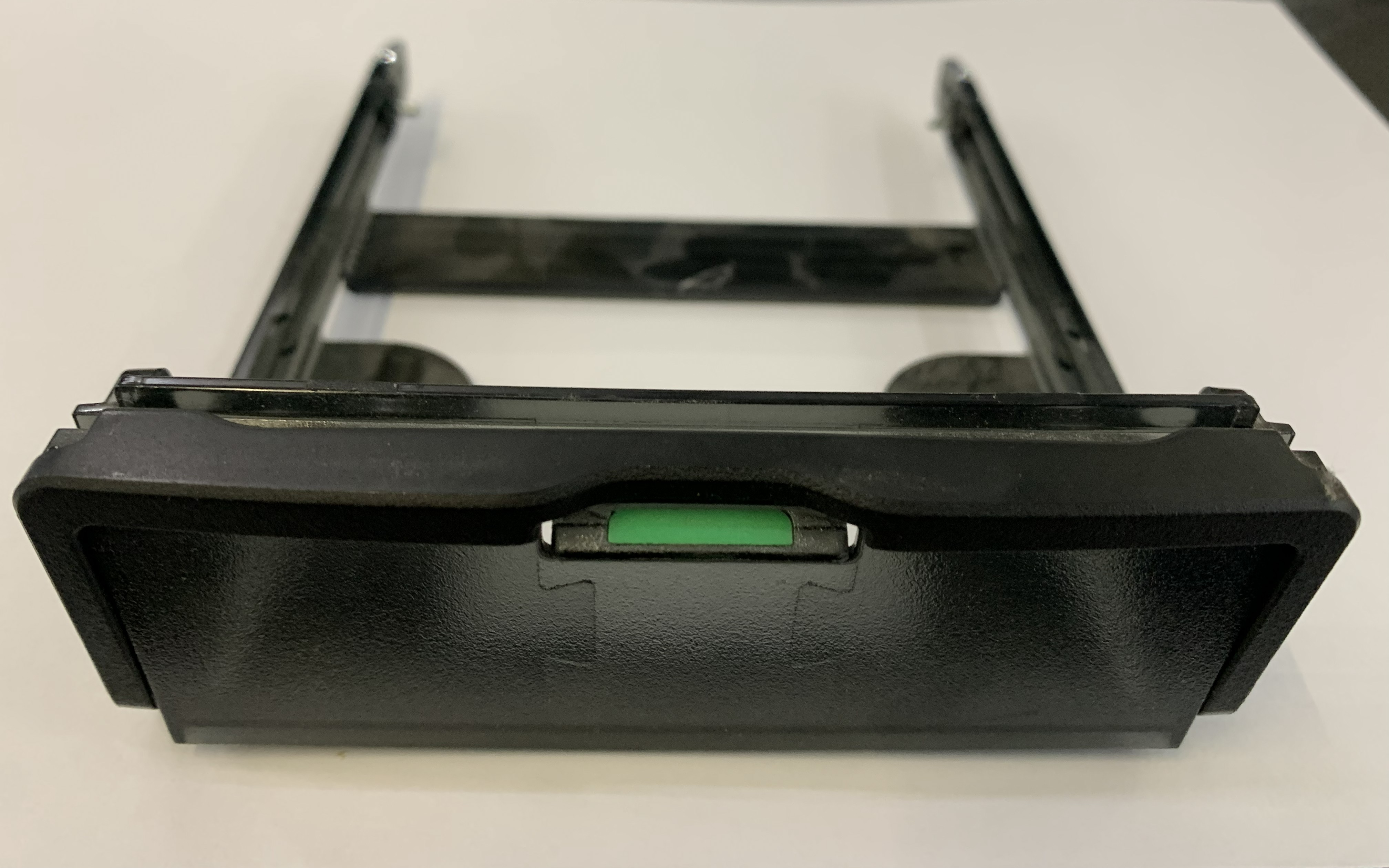 HP 3,5" HDD Caddy Tray Festplatten Einbaurahmen Z600 Z620 Z640 Z800 Z820 Z840