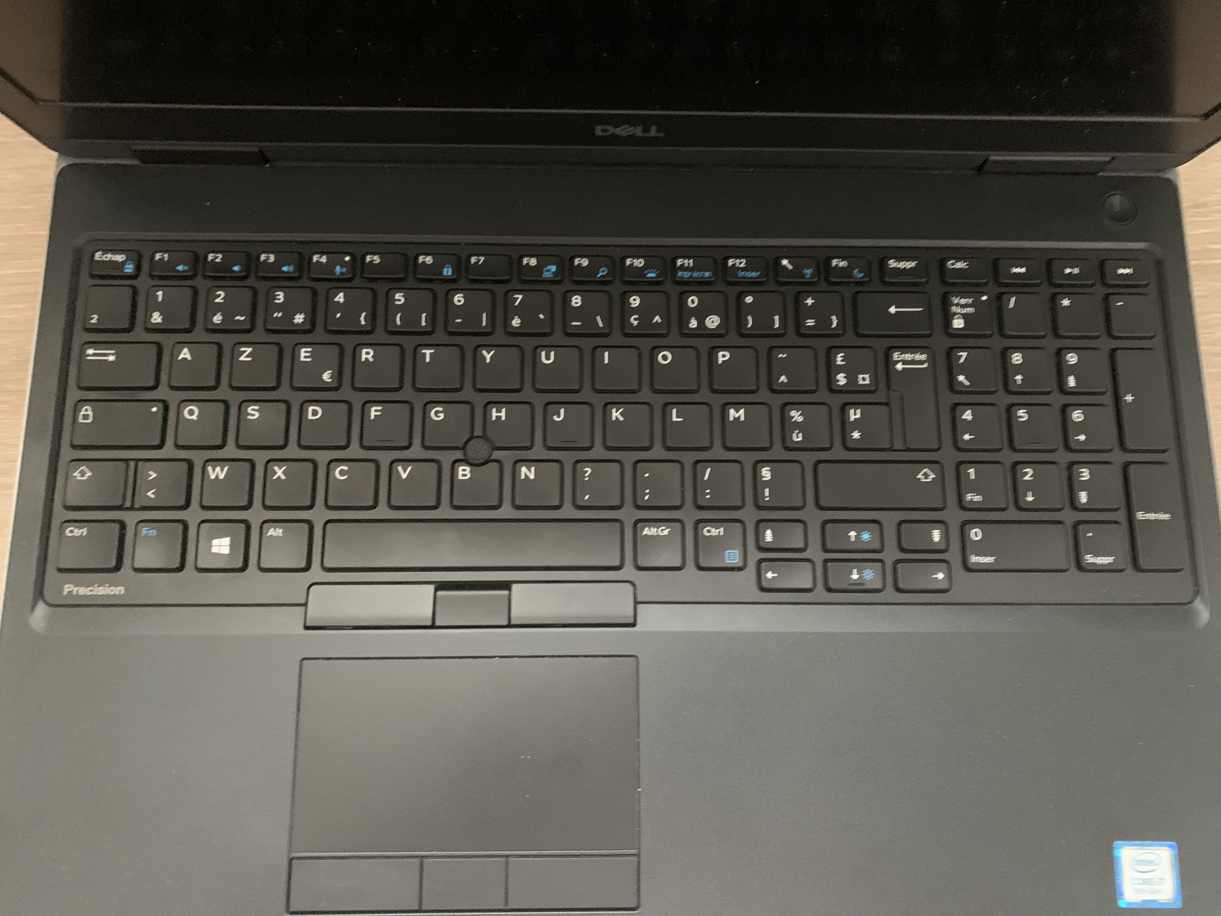Dell Precision 7530 i7-8850H 32GB DDR 256GB M.2 SSD Full HD  CAM W11 A-Ware1