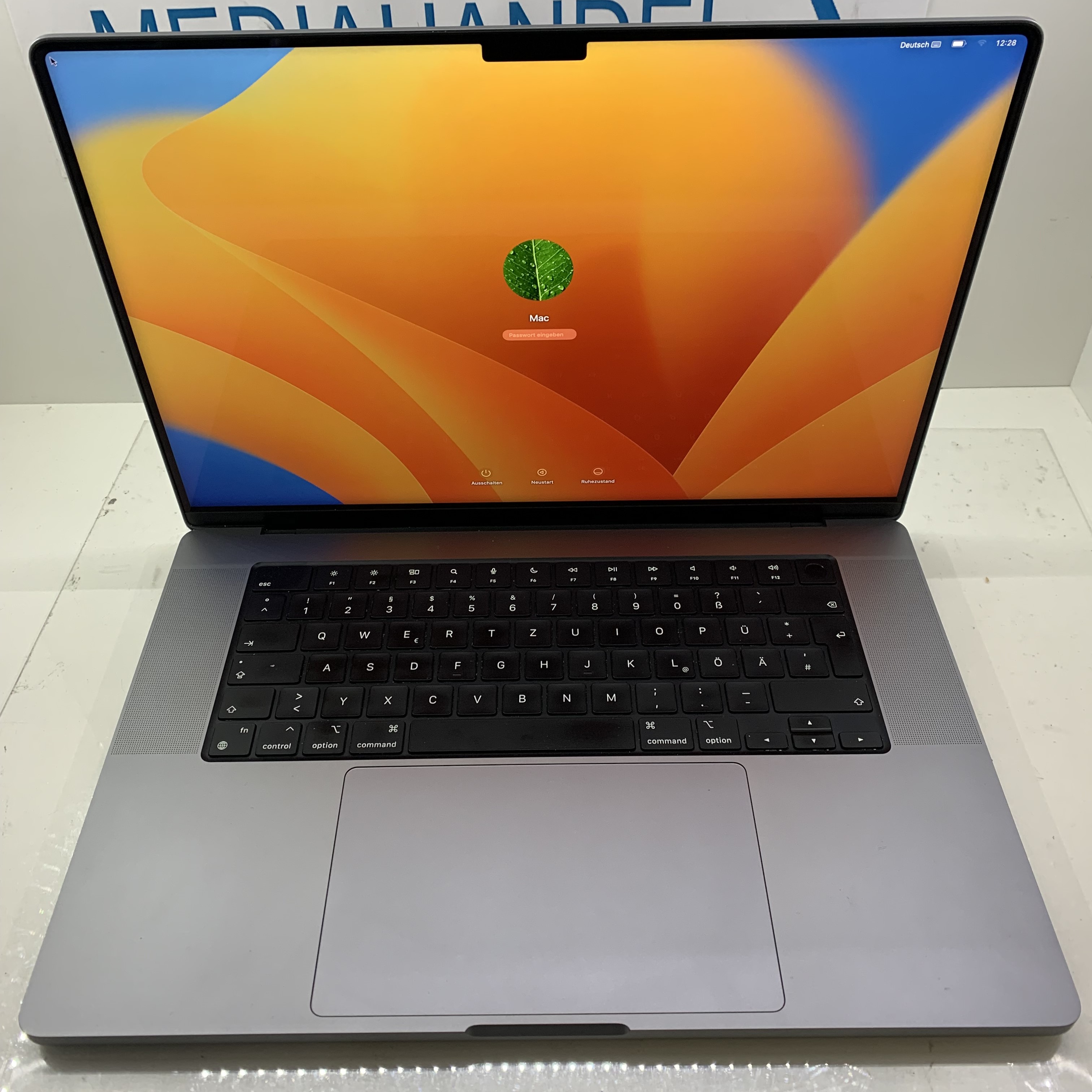 MacBook Pro A2485 16"  M1 Pro 10 CPU/ 16GPU 32GB DDR 512GB NVMe CAM macOS A12 