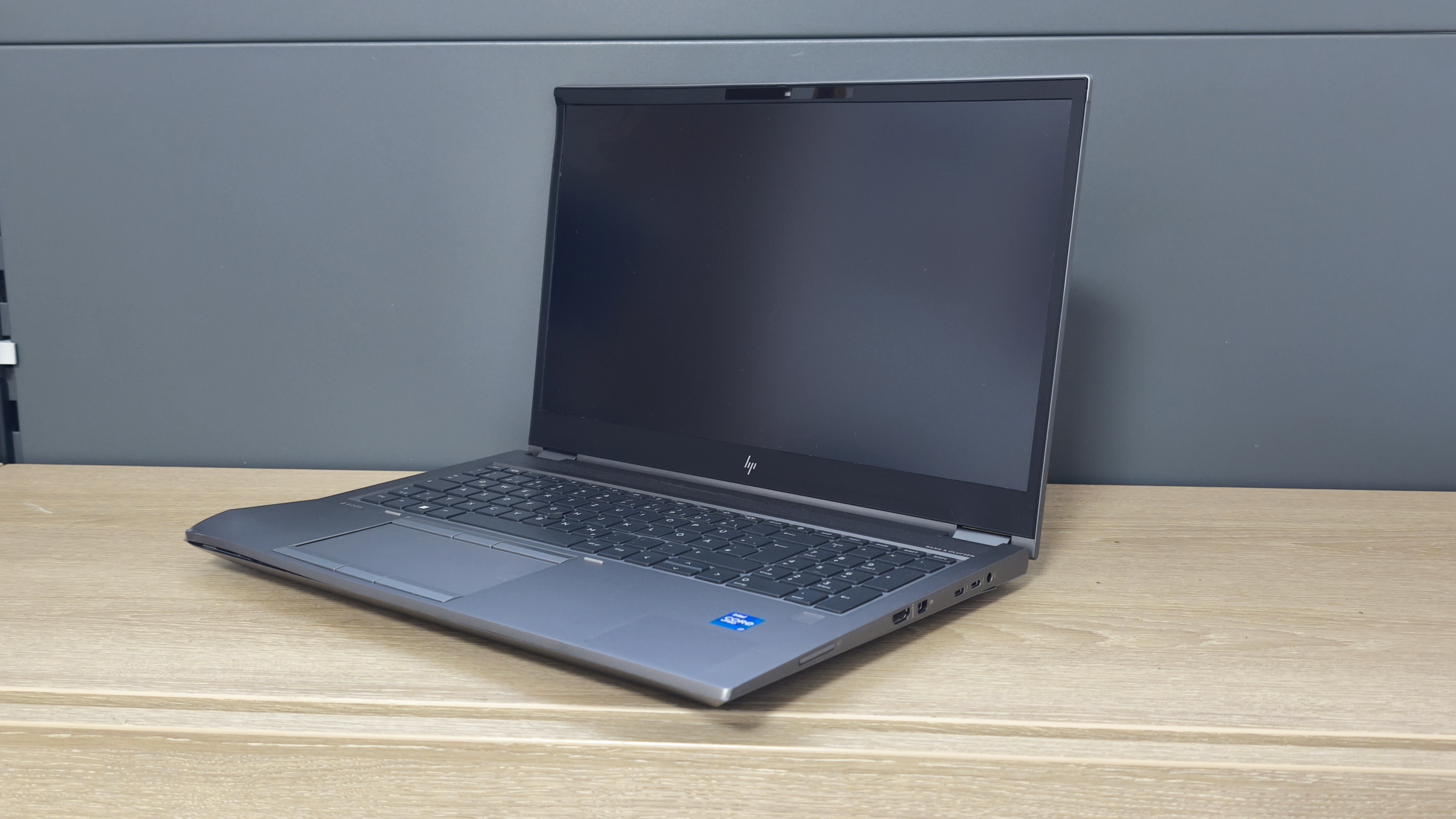 HP ZBook Fury 15 G8 i7-11850H 32GB DDR RTX A2000 4GB W11 Bastlerware10