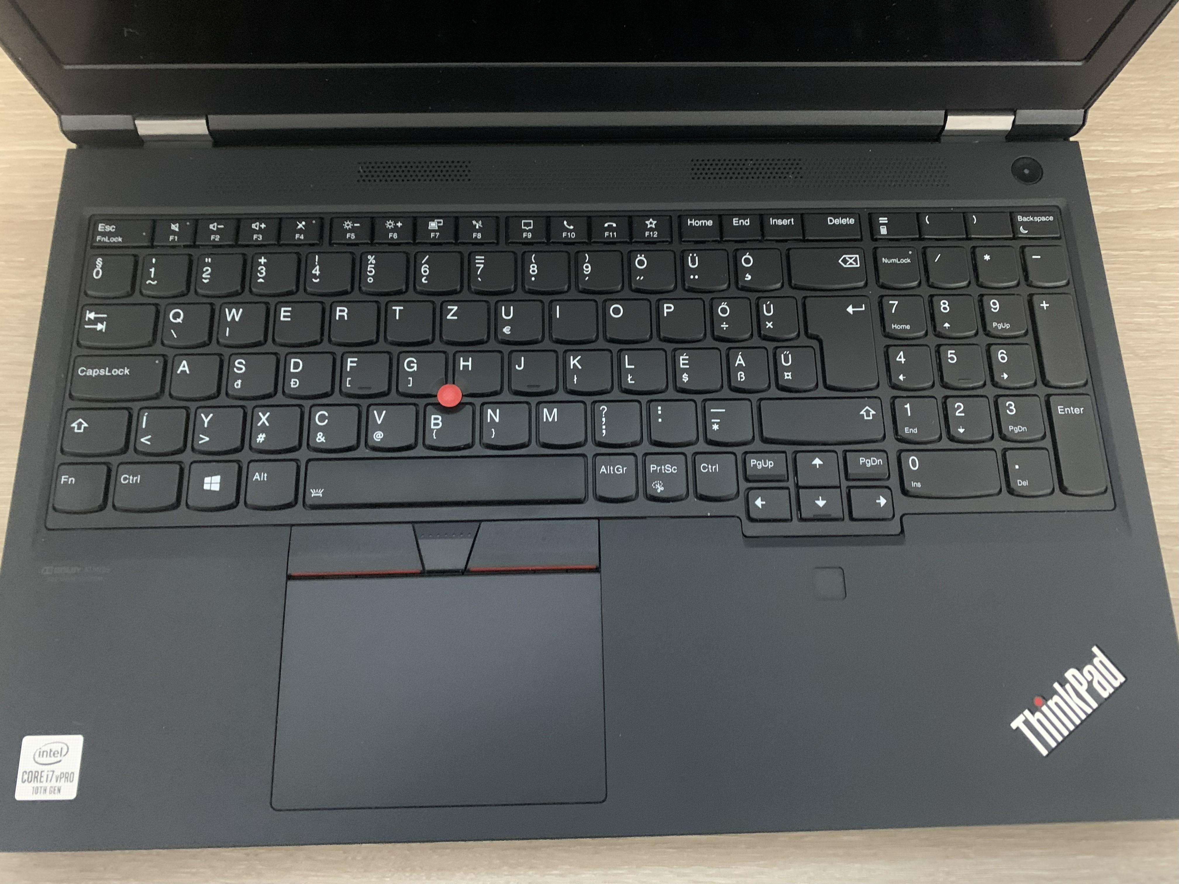 Lenovo Thinkpad P15 G1 i7-10850 32GB DDR 1TB M.2 SSD T2000 4GB W11 CAM B-Ware9