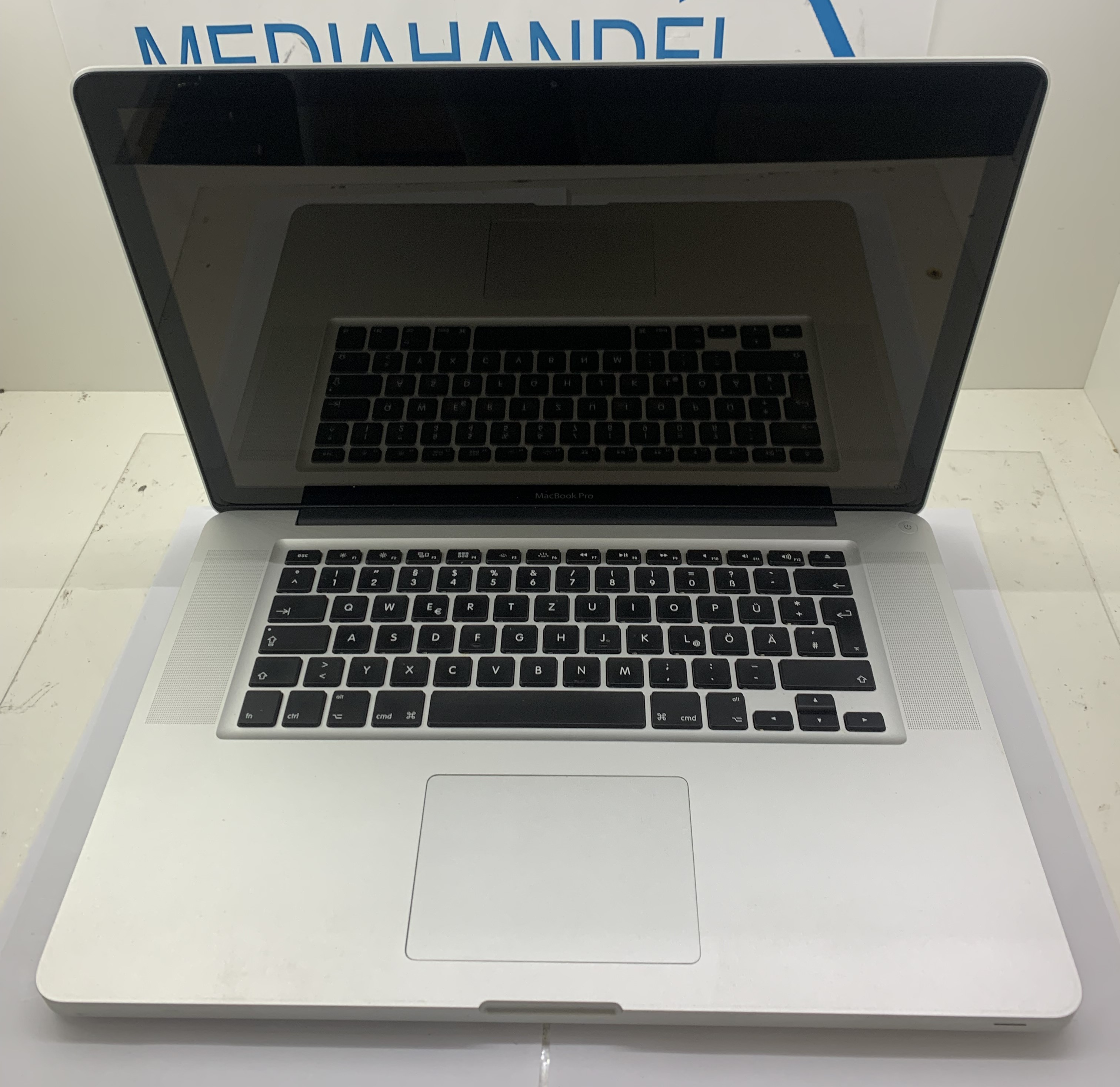 Apple MacBook Pro A1286 i7-3820QM 16GB DDR GT 650M CAM Ohne HDD B-Ware31