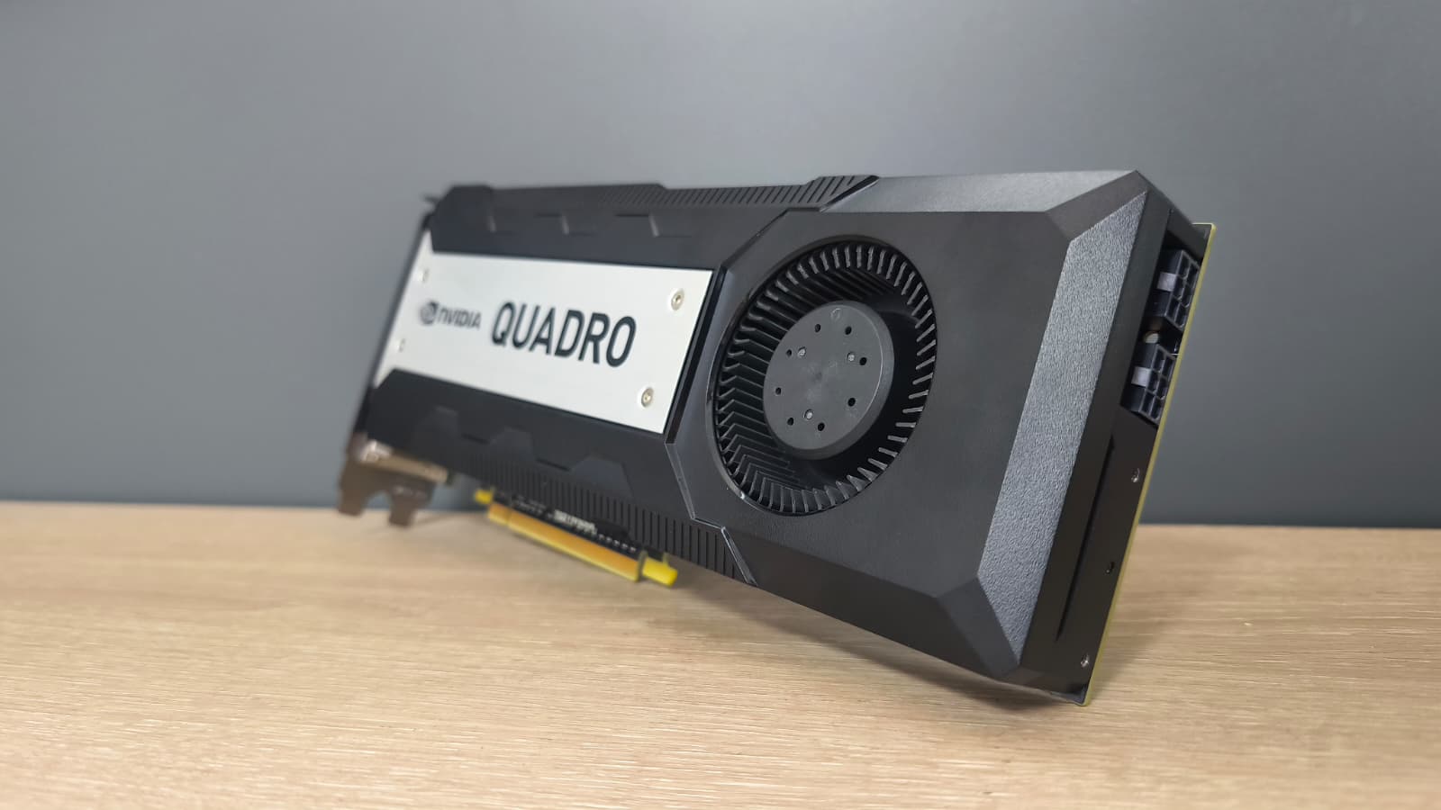Nvidia Quadro K6000 12GB GDDR5 PCI Express 3.0 x16 Grafikkarte 2xDP 2xDVI